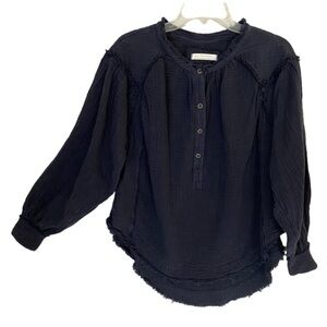 WE THE FREE Top Raw Seam High Low Long Sleeve Snaps Deep Navy Blue Women Size XS